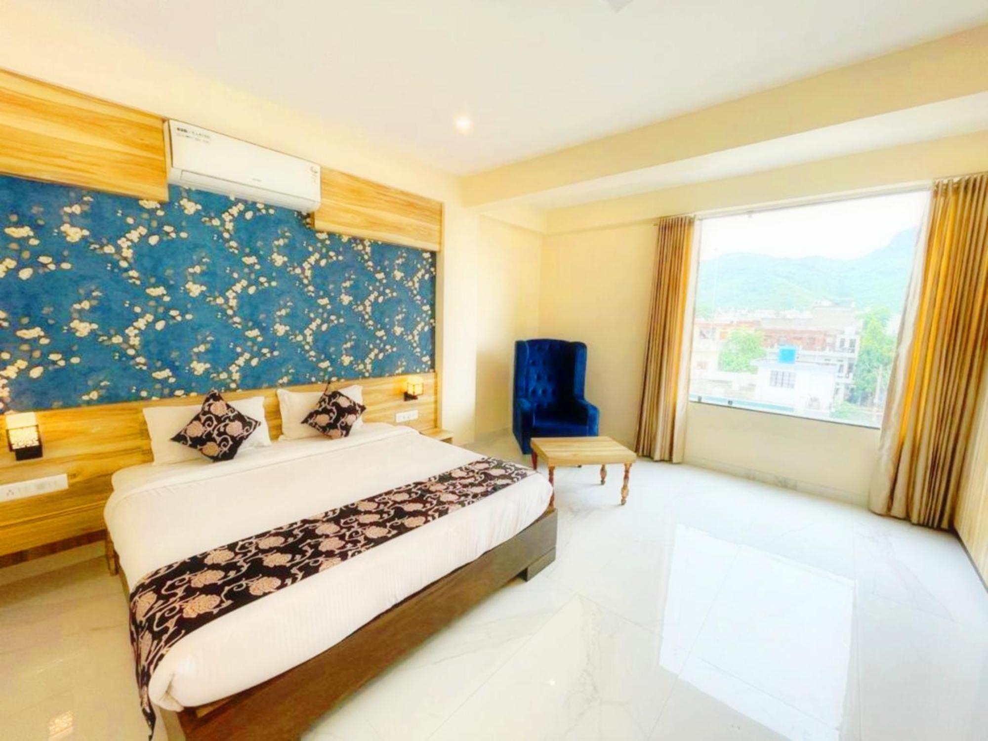 Hotel The Celebration By Amod Best Hotel & Rooftop Udaipur Exteriör bild